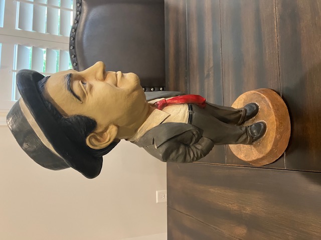 Lou Costello ESCO Statue For Sale / Lou Costello ESCO Chalkware Statues For Sale Lou Costello ESCO Statue For Sale / Lou Costello ESCO Chalkware Statues For Sale
