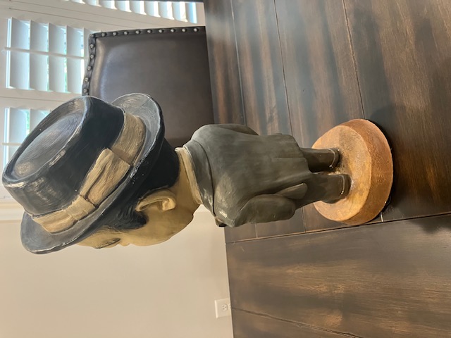 Lou Costello ESCO Statue For Sale / Lou Costello ESCO Chalkware Statues For Sale Lou Costello ESCO Statue For Sale / Lou Costello ESCO Chalkware Statues For Sale