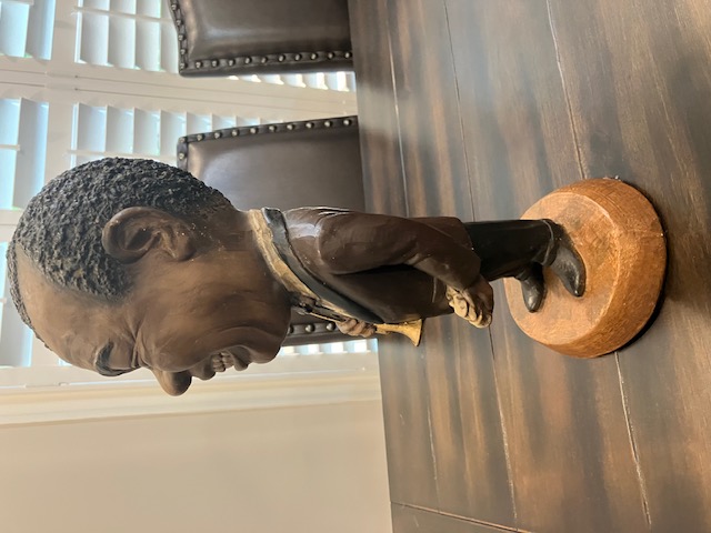 Louis Armstrong ESCO Statue For Sale / Louis Armstrong ESCO Chalkware Statues For Sale Louis Armstrong ESCO Statue For Sale / Louis Armstrong ESCO Chalkware Statues For Sale